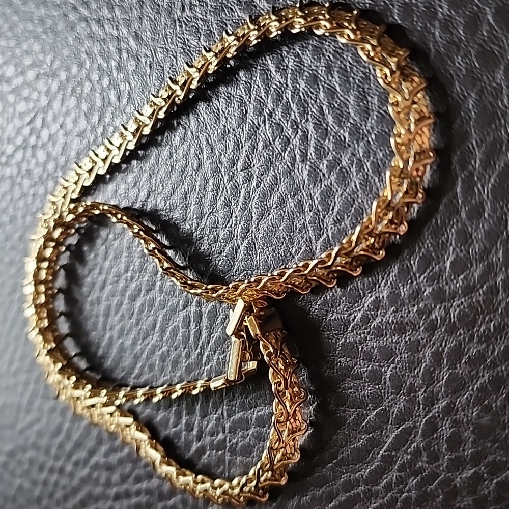 VTG Gold Chain Necklace - Picture 2 of 8